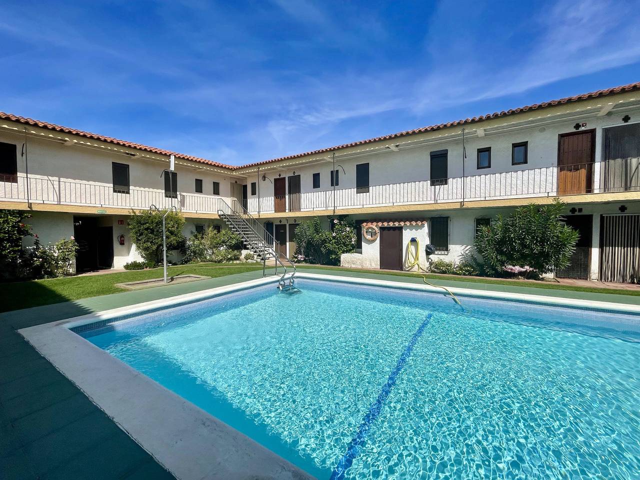 Ganze Wohnung, Gemütliches Apartment nahe dem Strand mit Pool in L'Estartit in Els Griells, Costa Brava