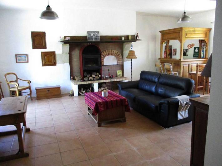 Location de vacances pour 6 personnes, avec jardin et vue à Lurcy-le-Bourg - 3