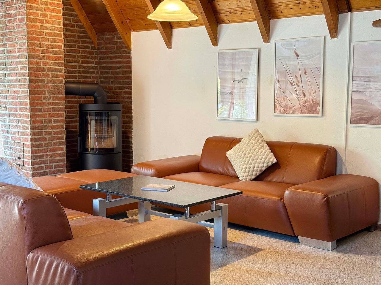 Ferienhaus "Nordwind" im Grünen, 500 m bis zum Meer, Hunde willkommen in Dorum-Neufeld, Dorum