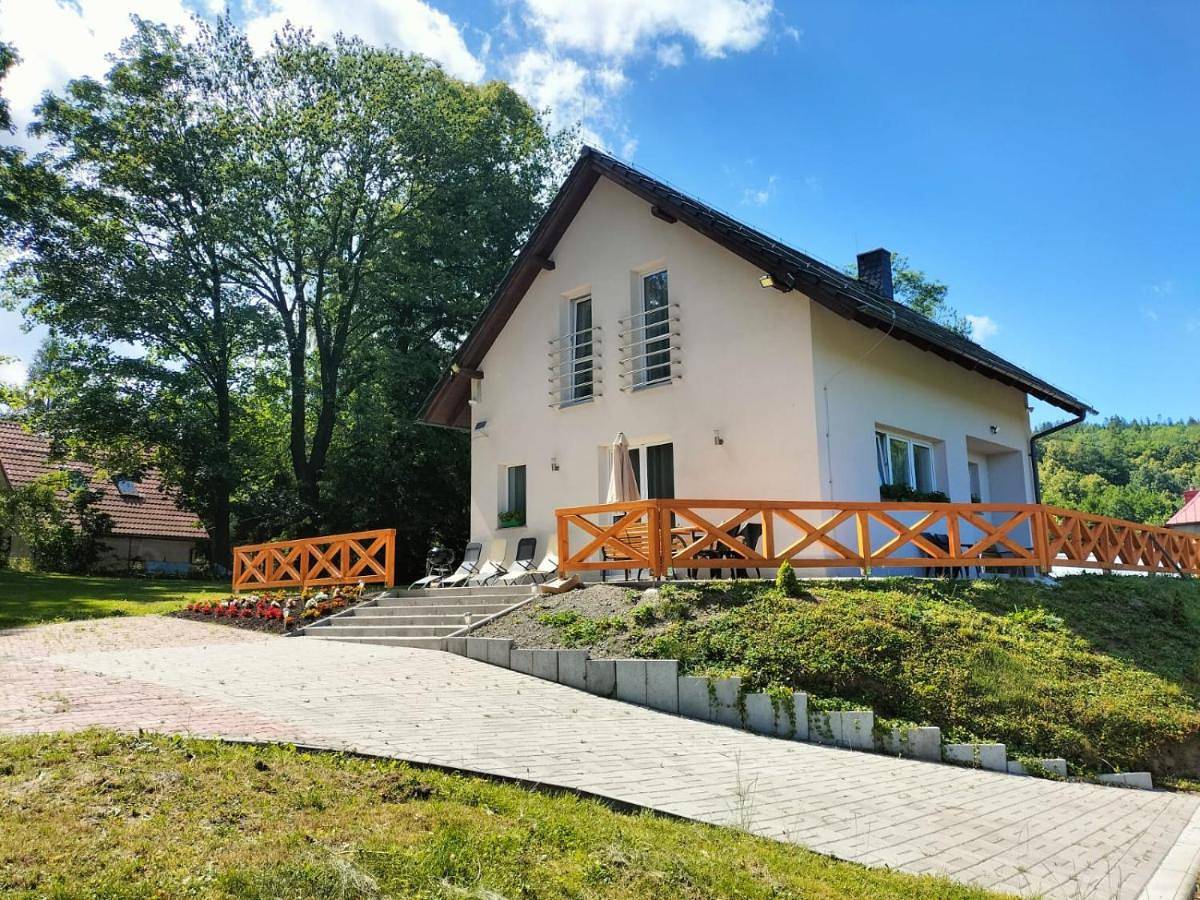 Three-Bedroom House in Miłków, Sudety (Polska)