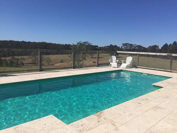 Holiday home for 12 people, with garden and balcony in South Coast NSW