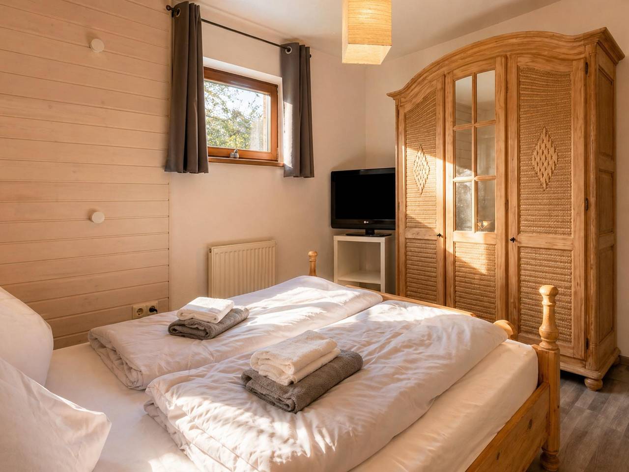 Ganze Wohnung, Erholsame Auszeit am Sonnenhang Tirol mit Garten in Westendorf (Tirol), Kaisergebirge