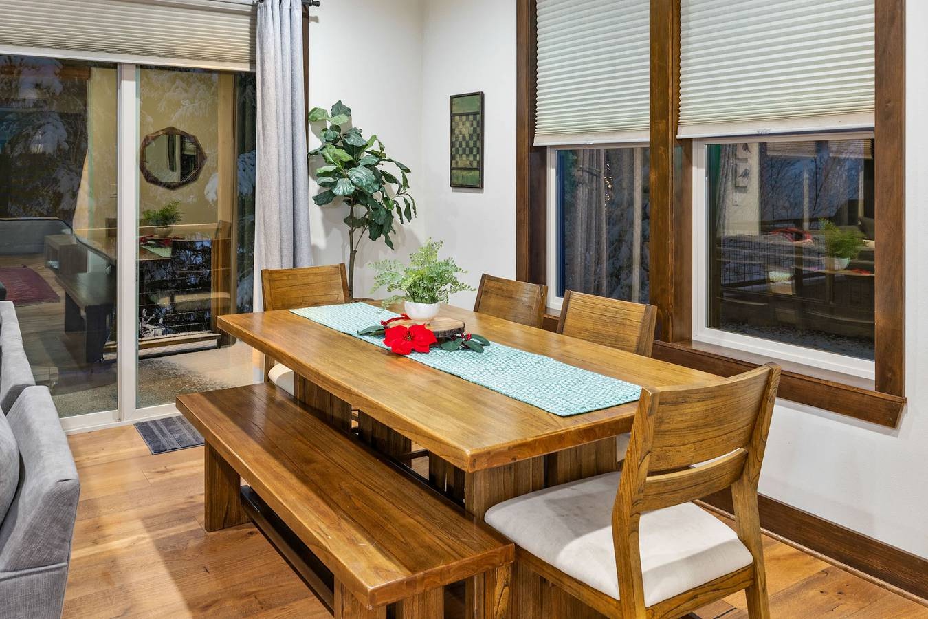 3Br Mnt View Hottub/Bbq Walk 2 Iceskate Spa Dine in Condado de Kittitas