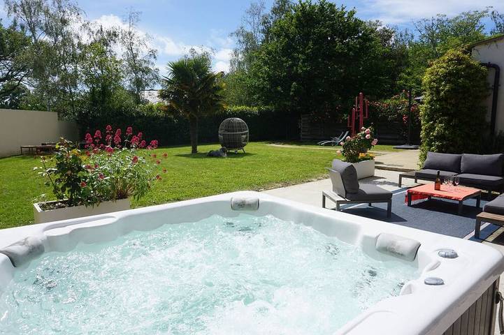 Ferienhaus für 6 Personen, mit Whirlpool und Garten - 1