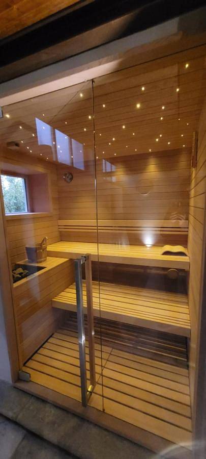 Maison de campagne pour 2 personnes, avec piscine et vue ainsi que sauna et jardin, animaux acceptés à Narzole - 3