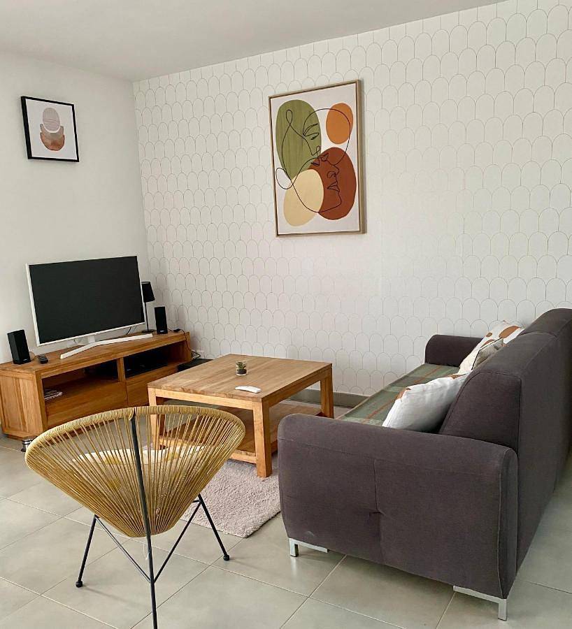 Three-Bedroom House in Groix, Côte des Mégalithes