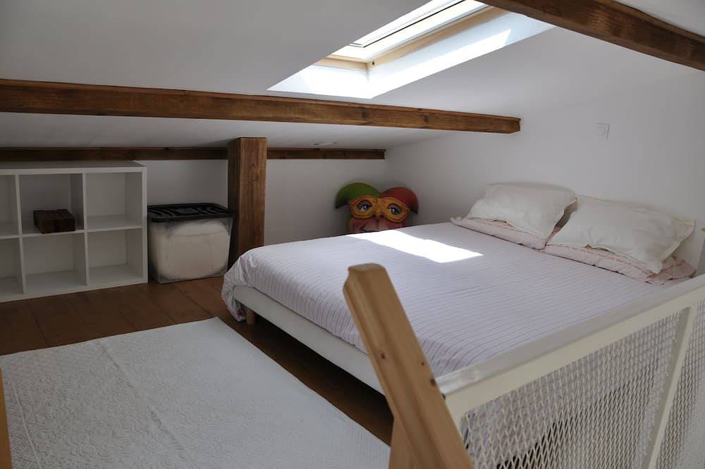 Maison 30 m² au Calme Entre mer et Montagnes in La Gaude, Cannes region