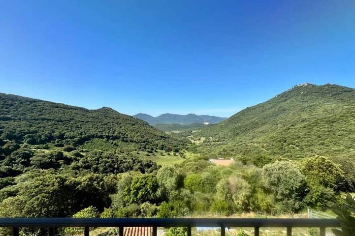 Location de vacances pour 10 personnes, avec Balcon à Arbellara
