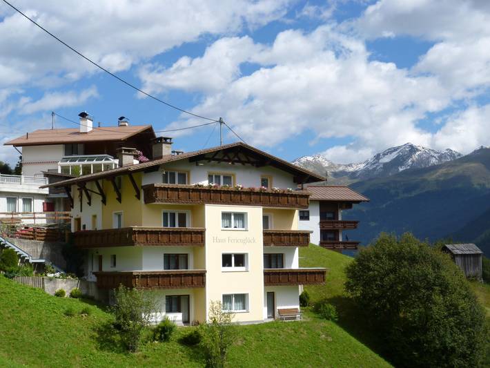 Geheel appartement, Gezellig appartement met prachtig uitzicht in Kappl, Verwall 