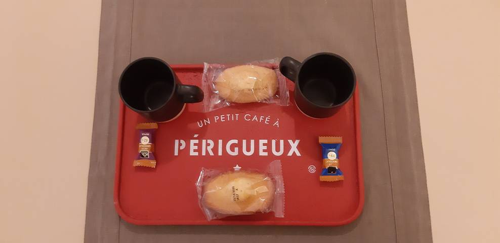 Alojamiento y desayuno para 3 personas, con jardín - 1