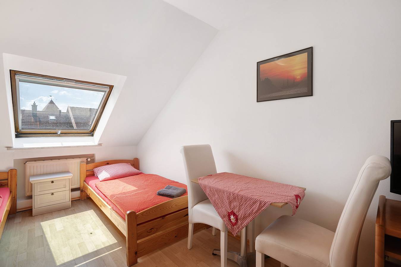 Chambre "Zimmer B" avec terrasse partagée et Wi-Fi in Putzbrunn, Haute-Bavière