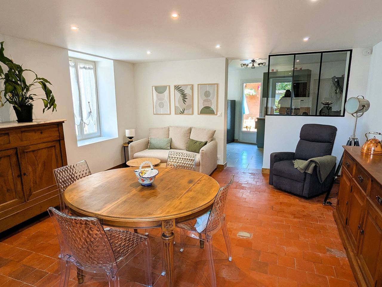 Renovated village house - 4 guests in Saint-Sauveur-en-Puisaye, Auxerre region