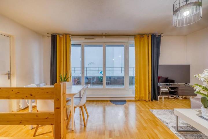 Gîte pour 4 personnes, avec balcon dans Gare de Bordeaux Saint Jean - 3