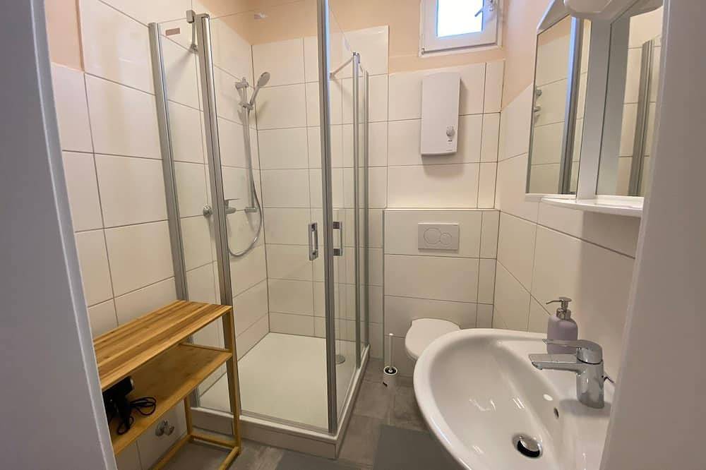 Appartement entier, Apartment Sleeps 3 with Parking and Garden in Neuendorf (Koblenz), Coblence