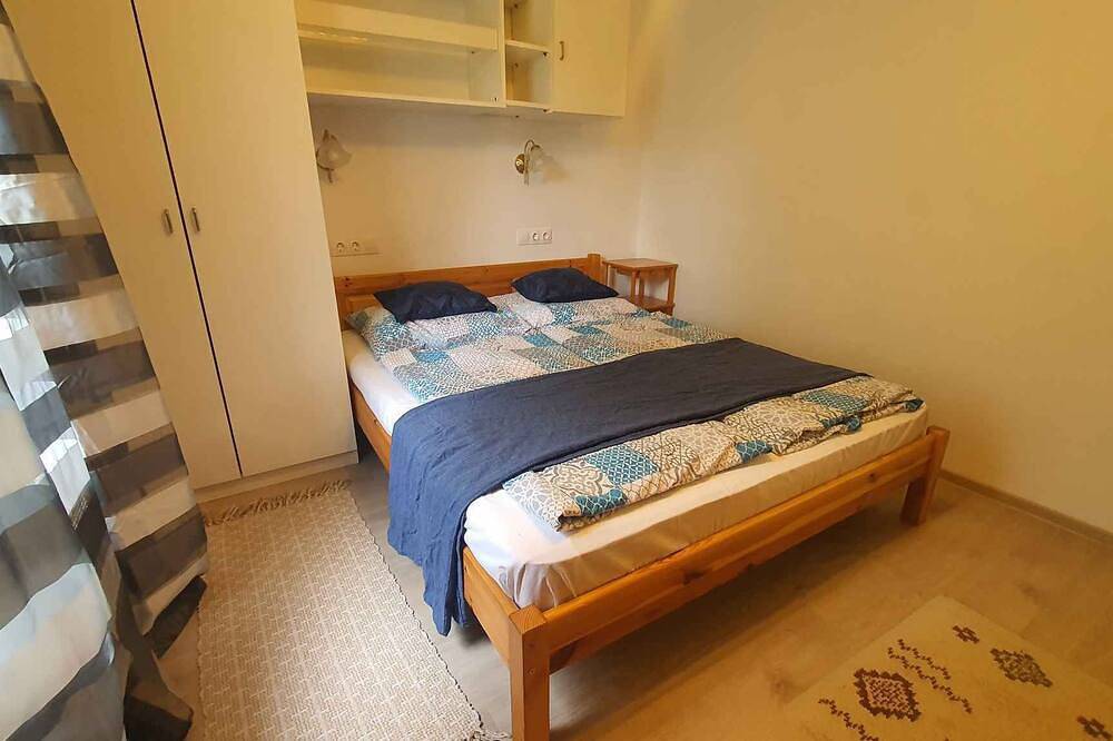 Ferienhaus in unmittelbarer Nähe vom Freistrand in Szantod, Plattensee Südufer