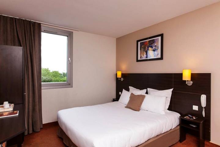 Hotel para 3 personas - 1