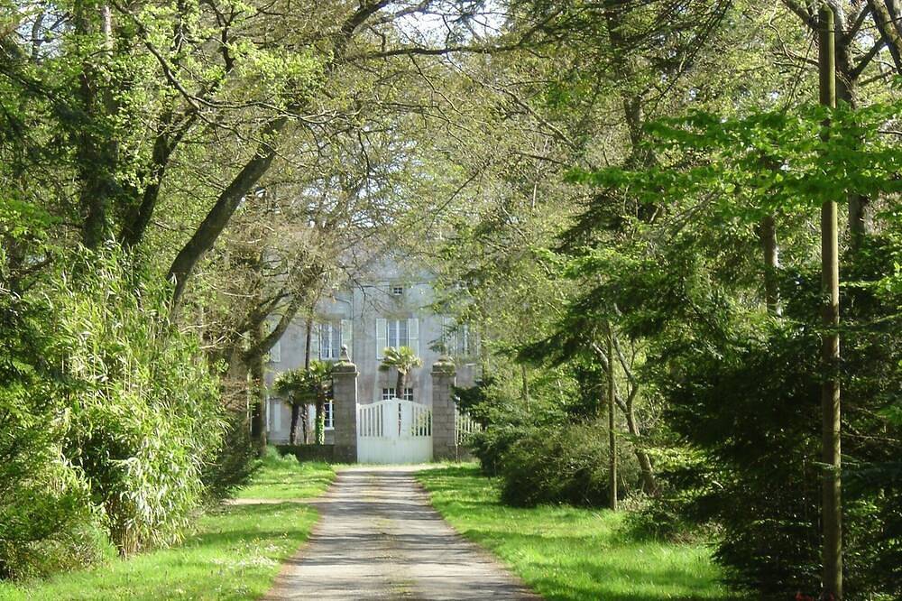 Maison de famille Proche de Morlaix, profitez de la campagne et de la mer in Plouigneau, Ceinture Dorée