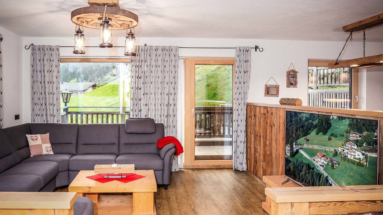 Entire holiday apartment, Ferienwohnung für 8 Personen (130 m²) in Zellberg in Tux Alps, Zellberg