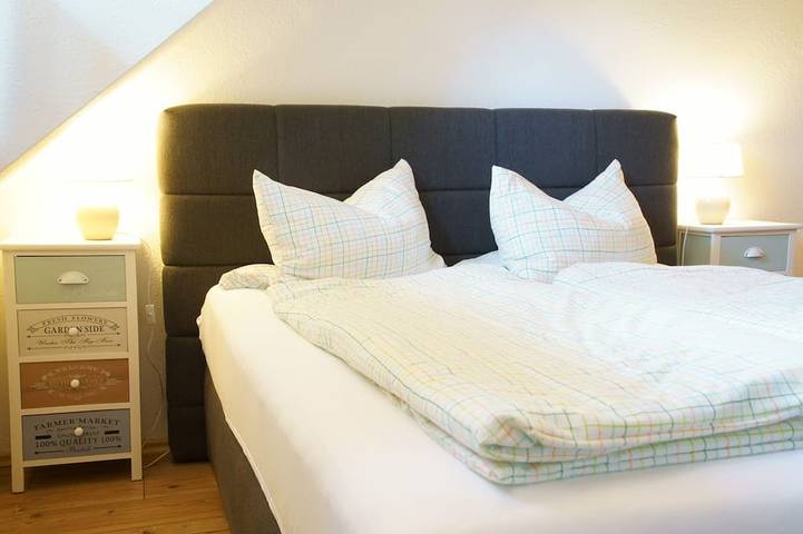 Ganze Wohnung, Die Ferienwohnung „Karlstein“ bietet auf 52m² Platz für zwei bis vier Personen in Triberg, Südschwarzwald
