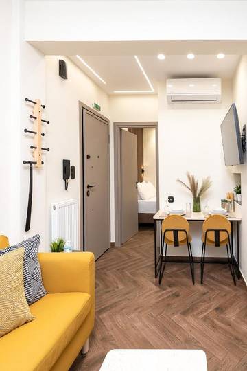 Gîte pour 2 personnes, avec terrasse à Serrès