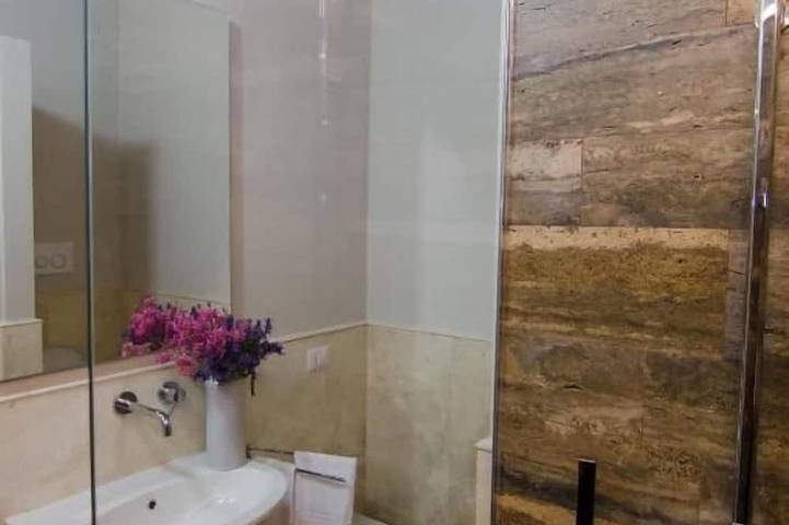 Appartement entier, Genévrier élégante suite avec possibilité de troisième lit in Montepulciano, Province de Sienne