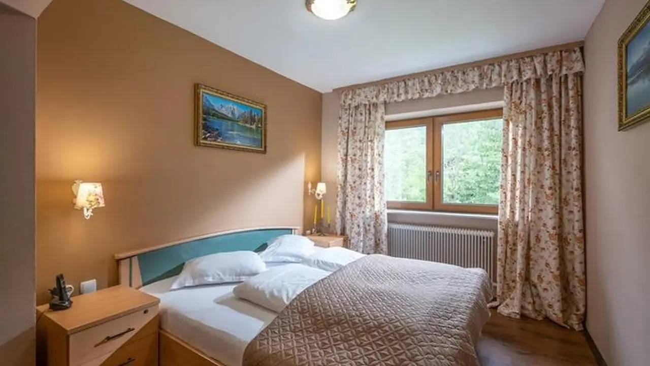 Doppelzimmer für 3 Personen (20 m²) in Maurach am Achensee, foto 12