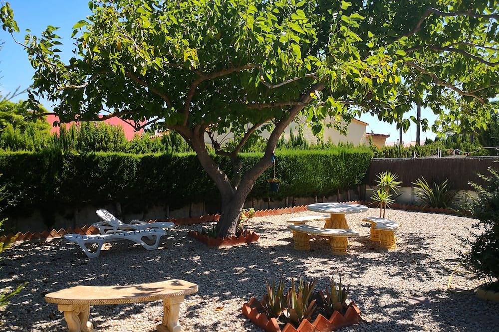 Chalet tranquilo, Jardin, Playa 350m, Pesca (Mar, Rio, Barco) / Riomar in Riumar, Delta del Ebro