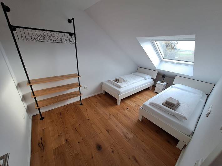 Ferienwohnung für 5 Personen, mit Garten und Ausblick in Wangerland - 4