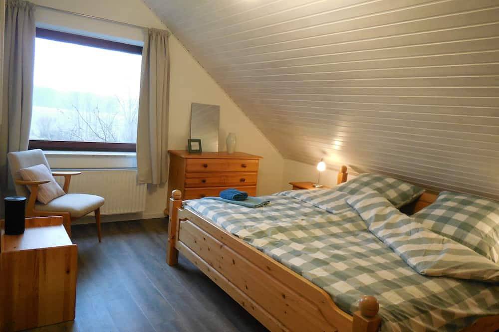 Ganze Wohnung, Großer Plöner See, familienfreundlich und modern mit viel Ruhe und Natur in Nehmten, Südliche Ostseeküste