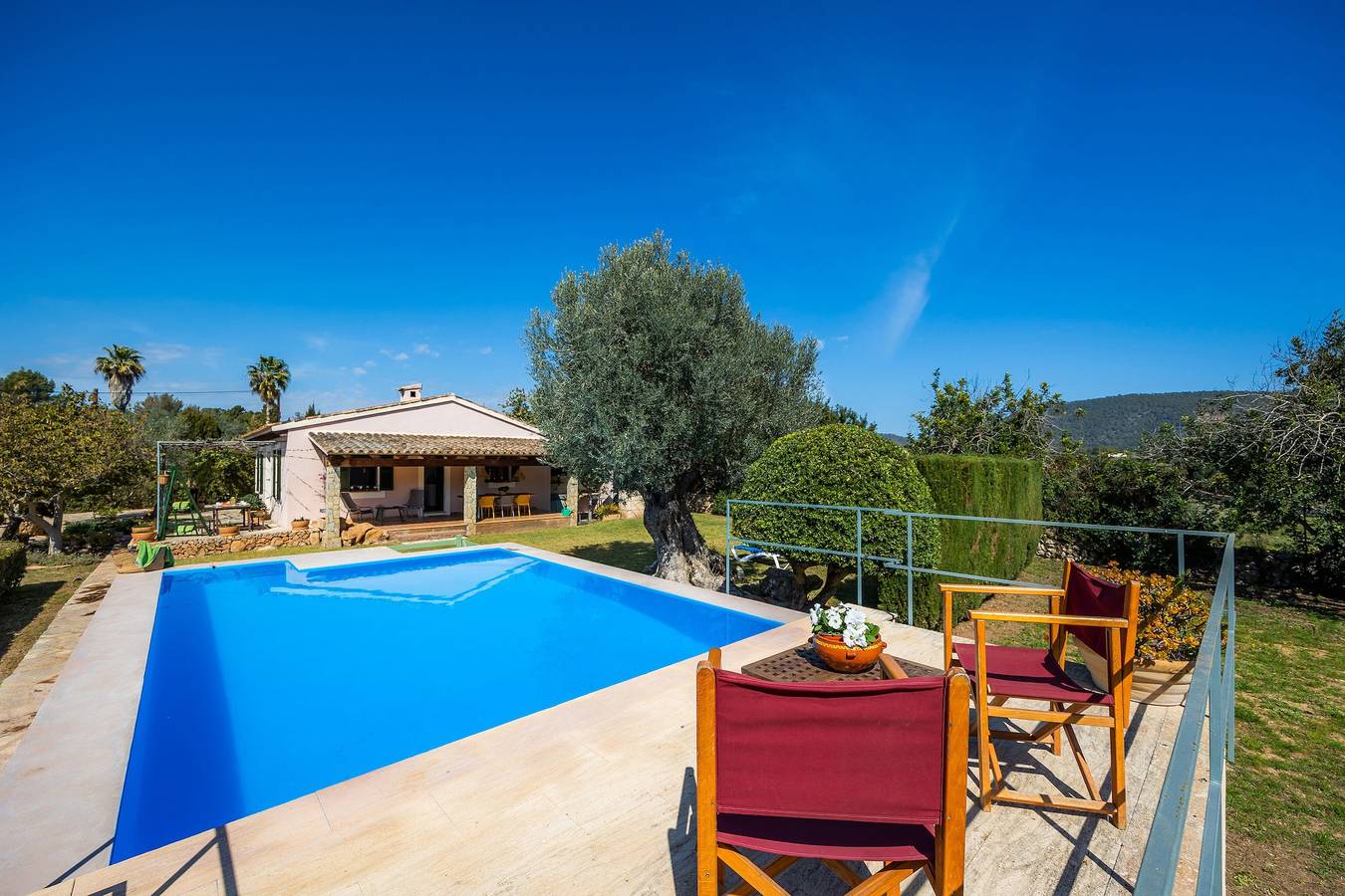 Finca 'Can Pamboli' mit Bergblick, Wlan und Klimaanlage in Port Nou, Son Servera