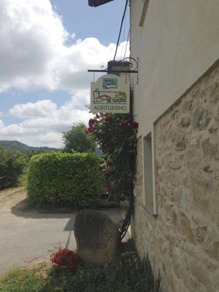 Agriturismo La Costa in Torre Bormida, Langhe