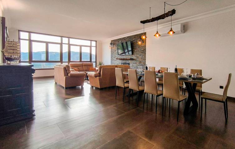 Acogedor apartamento de 200 m² con piscina, wifi y barbacoa in Iznájar, Sierras Subbéticas