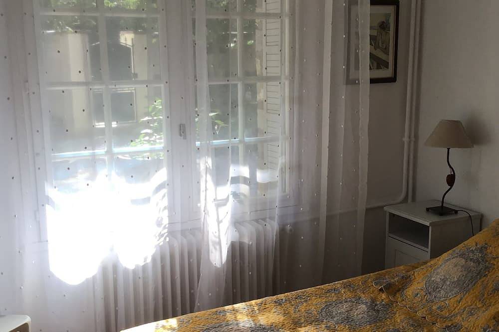 Charmante Wohnung mit Schwimmbad! in Nîmes, Nimes und Umgebung