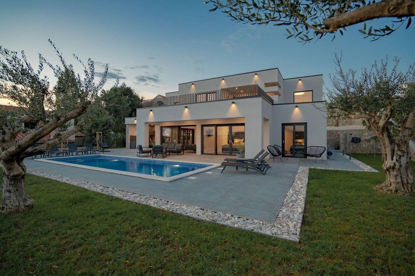 Strandnahe Villa Kara Sevda für 10 Personen in Rtina, Zadar