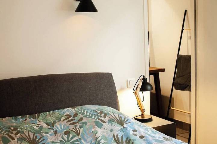 Gîte pour 8 personnes, avec jardin dans Plage Des Minimes - 4