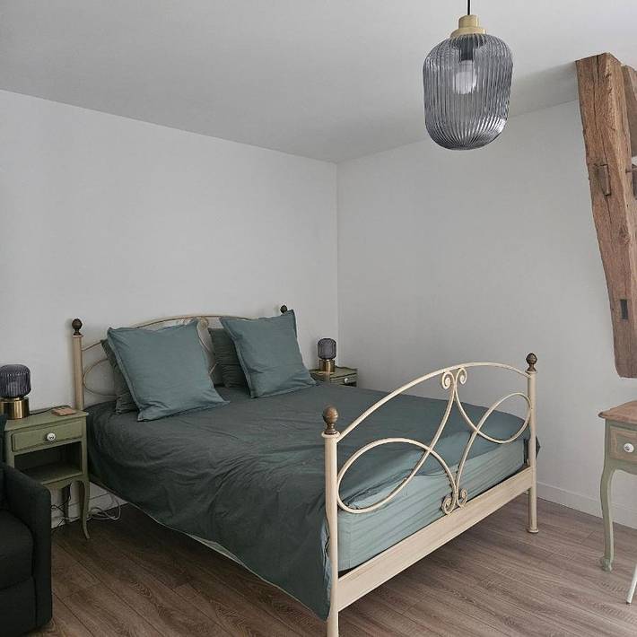 Chambre d’hôte pour 4 personnes, avec jardin et piscine