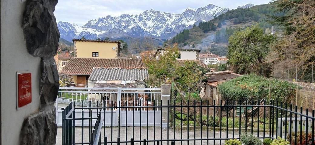 Gîte pour 6 personnes, avec vue et jardin à Potes - 3