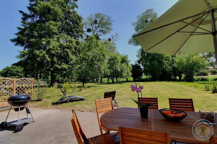 Gîte pour 7 personnes, avec terrasse et jardin à Miniac-Morvan - 2