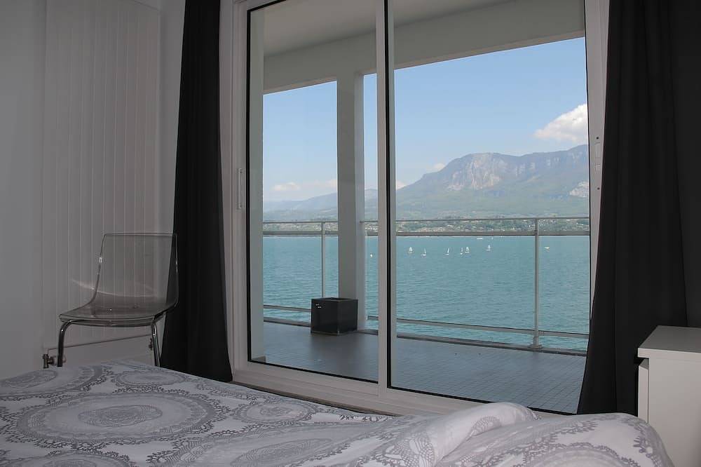 Appartement entier, Escale  Sur  Le Lac. in Le Bourget-du-Lac, Région de Chambéry