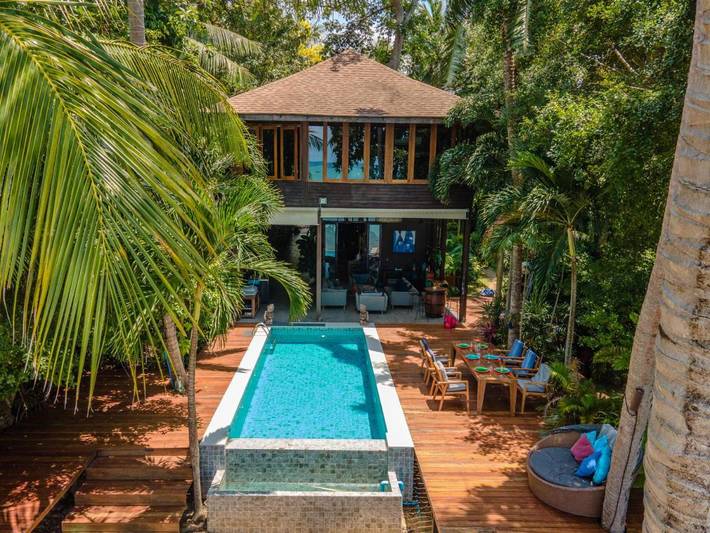 Villa pour 8 personnes, avec vue ainsi que piscine et jardin dans Koh Phangan