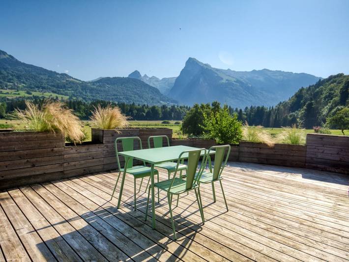 Location de vacances pour 4 personnes, avec terrasse à Samoëns
