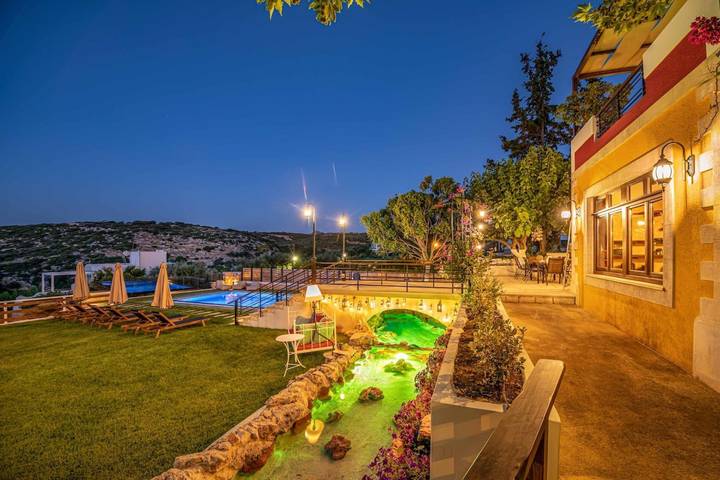 Villa für 12 Personen, mit Garten und Balkon auf Kreta - 3