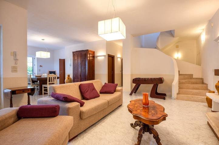 Villa pour 10 personnes, avec Balcon et Jardin