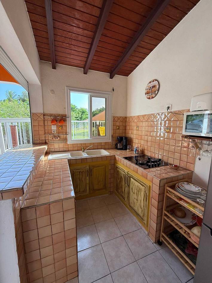 Location de vacances pour 2 personnes, avec terrasse et piscine à Saint-François - 4