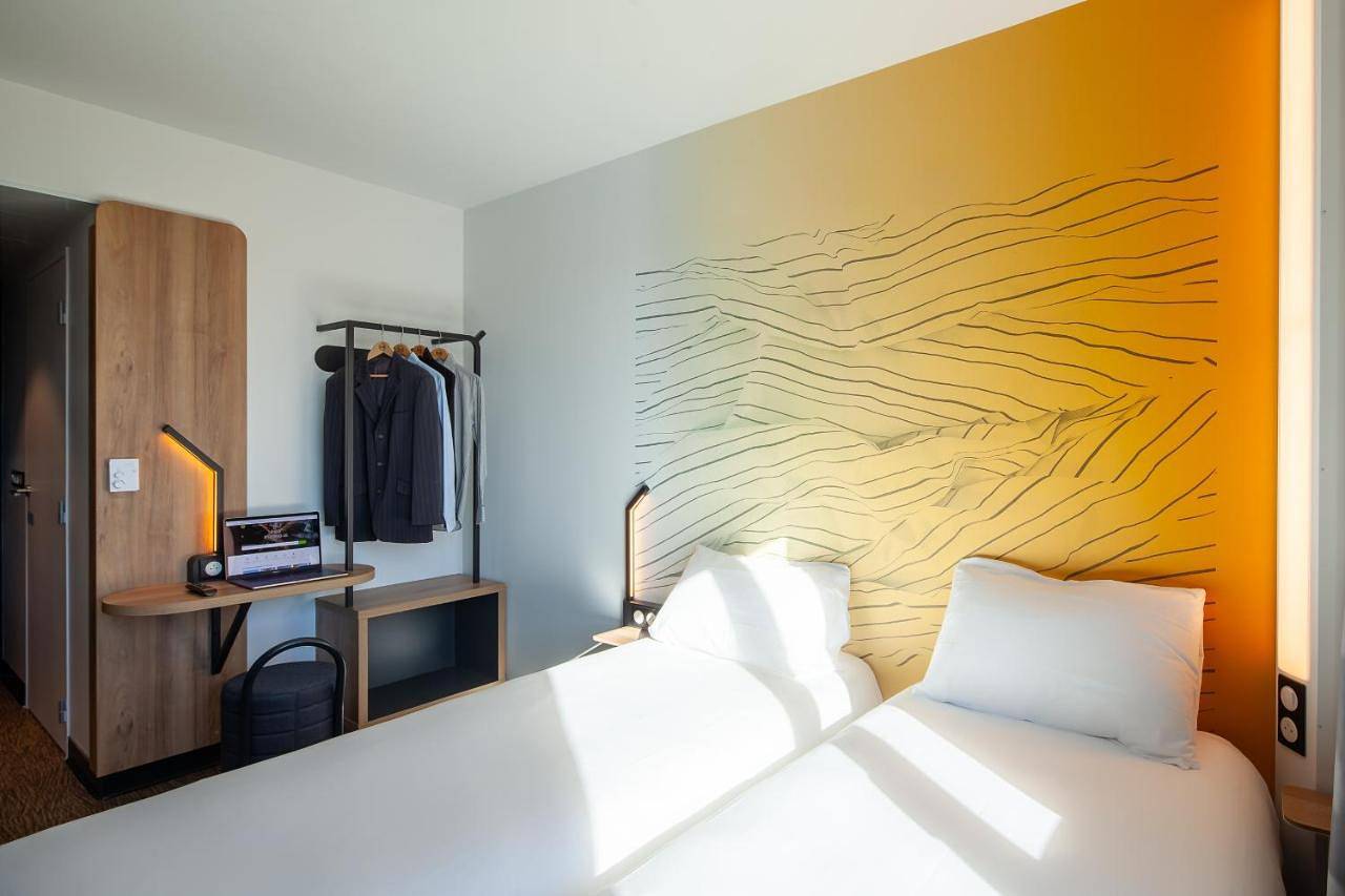 B&B Hotel Bois d'Arcy Saint Quentin en Yvelines in Bois-d'Arcy, Yvelines