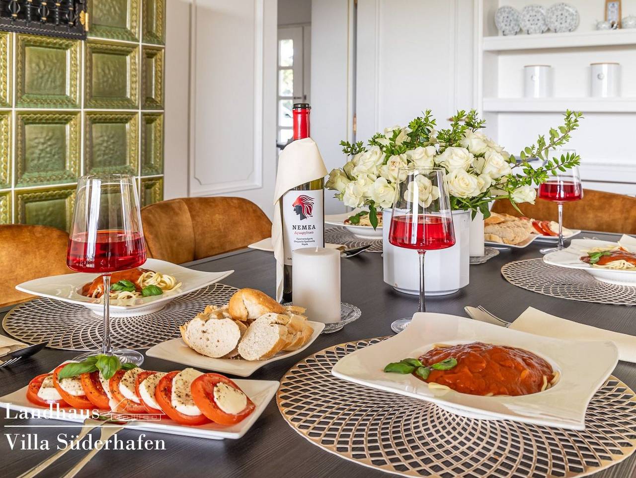 Ganze Ferienwohnung, Landhaus Villa Süderhafen - Kleiner Luxus - Kleiner Luxus in Nordstrand (Gemeinde), Nordstrand