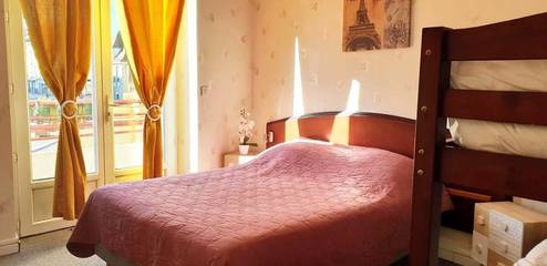 Hôtel pour 3 personnes, avec balcon et vue à Châtillon-sur-Seine