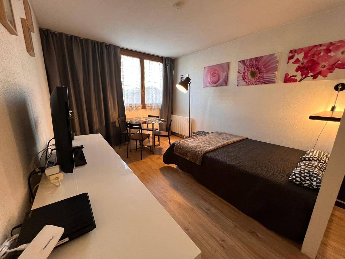 Appartement entier, Plaza Valberg centre studio cabine in Péone, Région de Nice