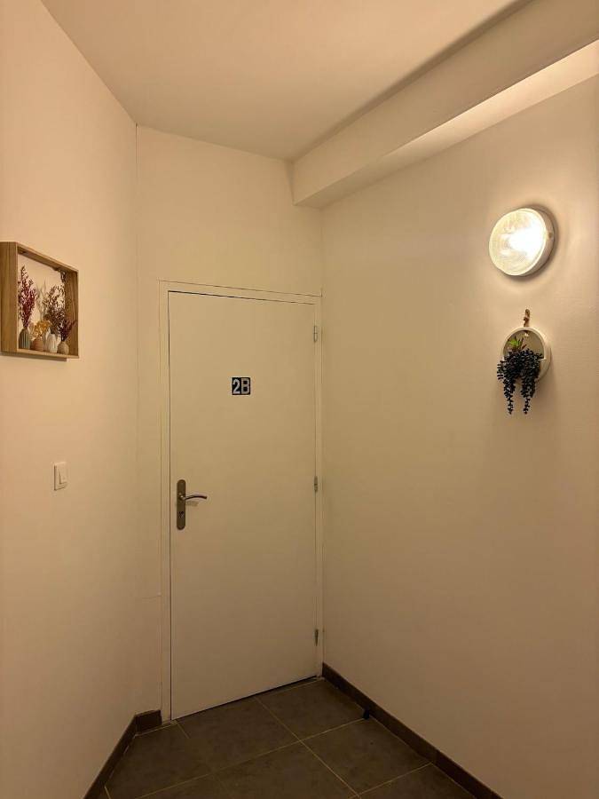 Appartement entier, One-Bedroom Apartment in Haveluy, Région de Valenciennes