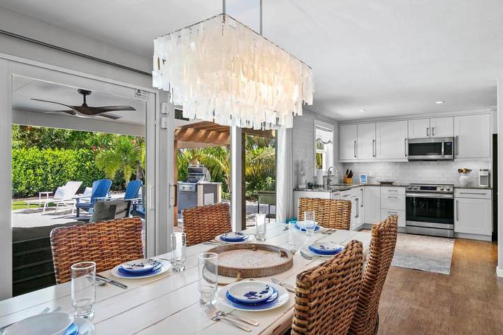 Vakantiehuis voor 6 personen, met balkon en zwembad op Anna Maria Island